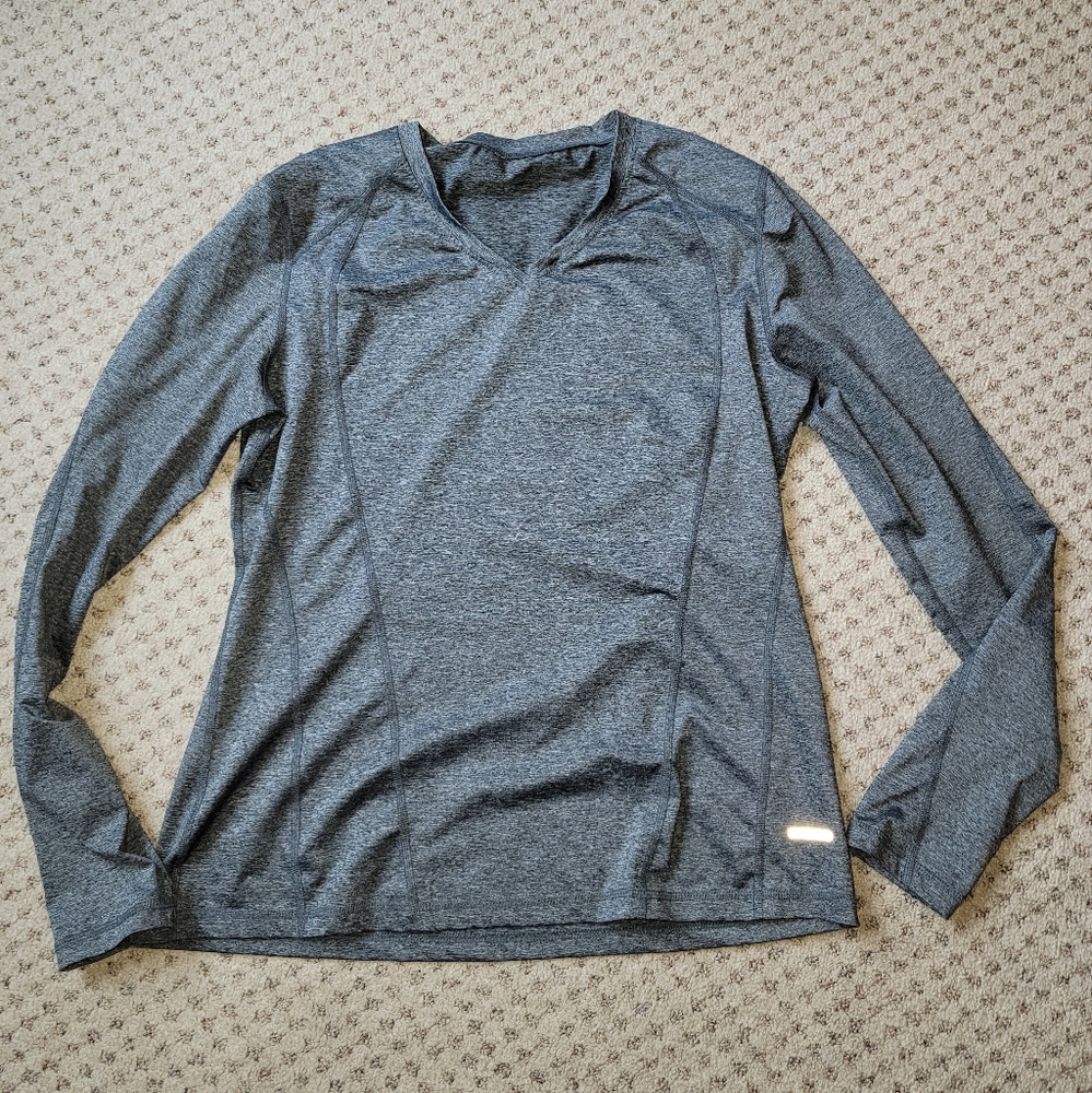 One tooth long sleeve